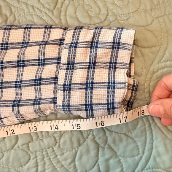 Women’s Treasure & Bond Boyfriend Fit Size M Blue Checkered Button Up Soft Shirt - Picture 9 of 9